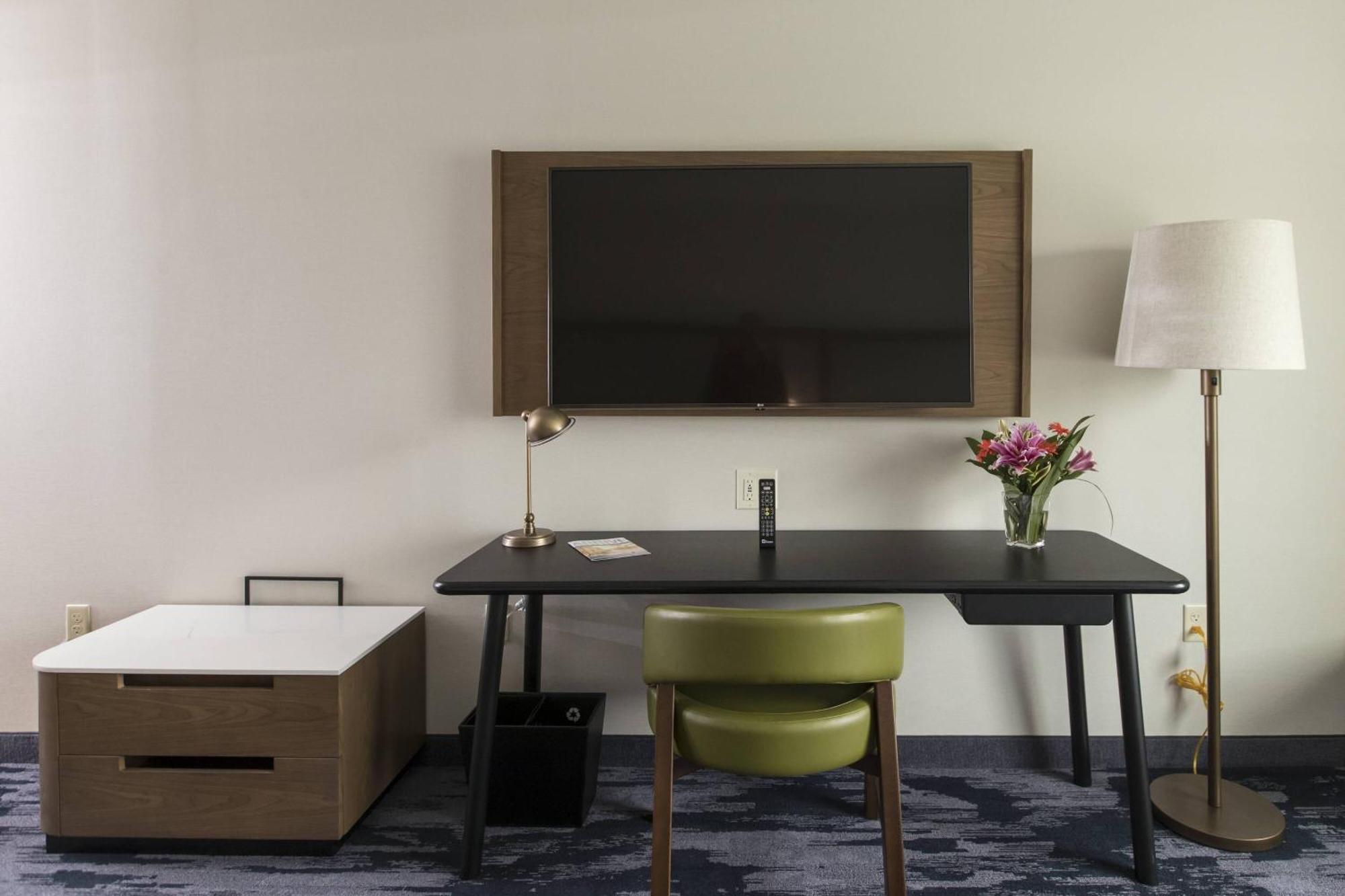 Fairfield Inn & Suites By Marriott Philadelphia Valley Forge/Great Valley Berwyn Dış mekan fotoğraf