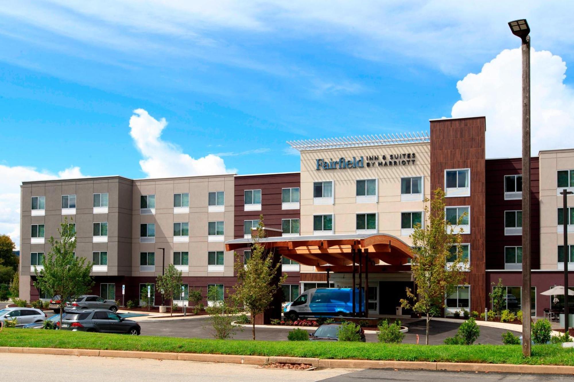 Fairfield Inn & Suites By Marriott Philadelphia Valley Forge/Great Valley Berwyn Dış mekan fotoğraf
